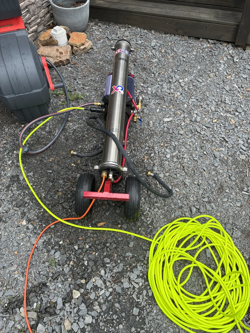 4 Stage water fed pole system used for lakehouse window cleaning in Drasco Arkansas